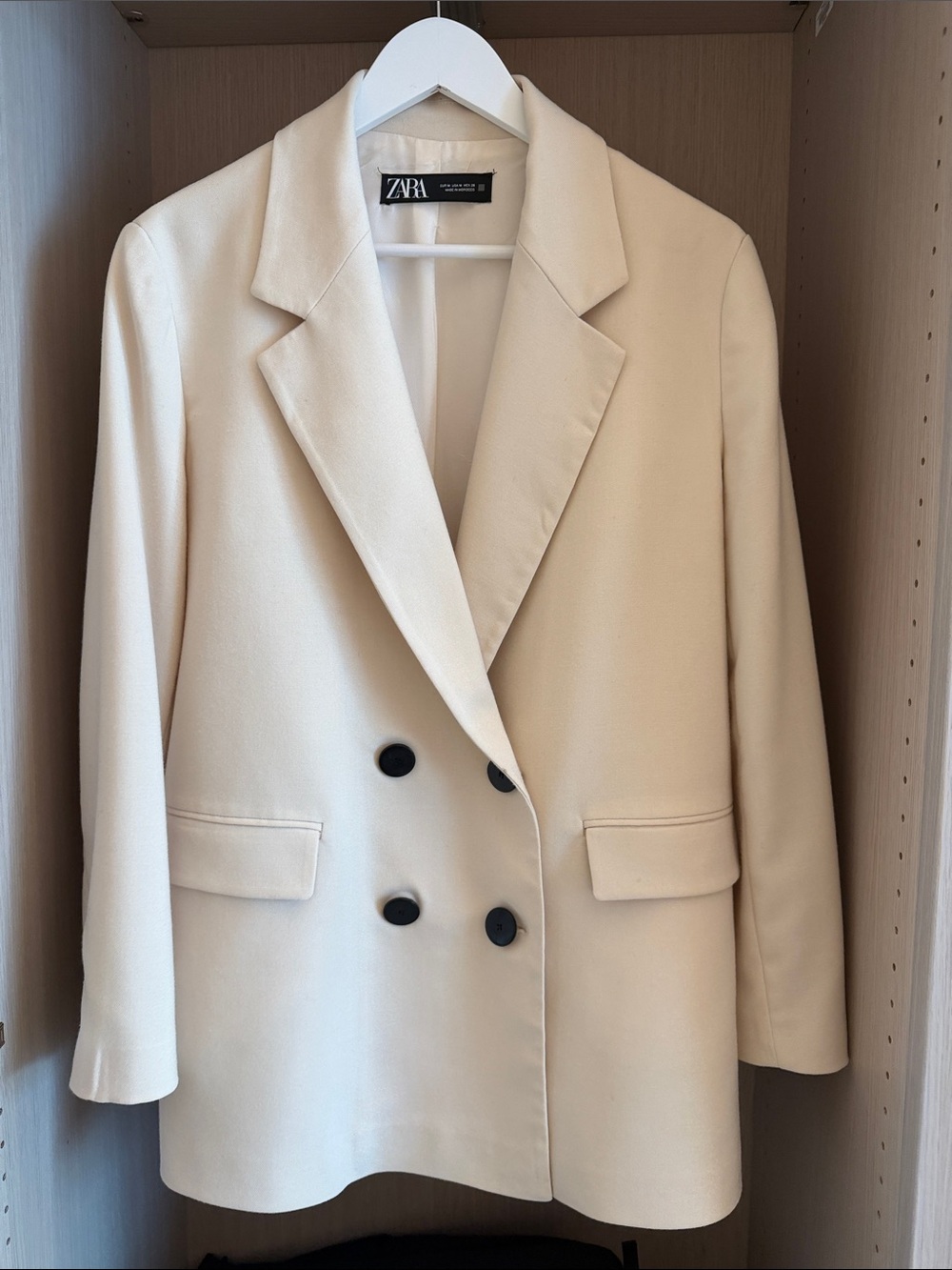 Zara Cream Double-Breasted Blazer Jacket with Black Buttons